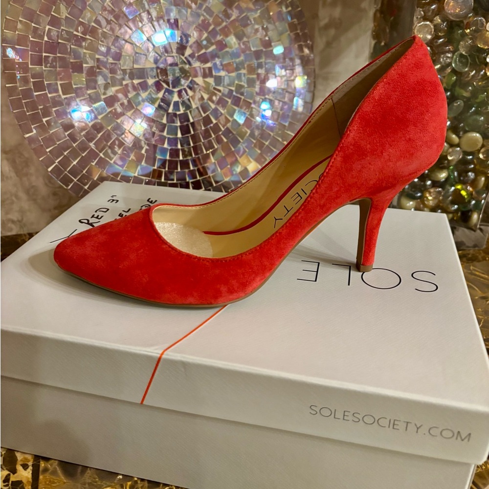 Sole Society Sz 7 So-Giovanna Hibiscus Kidsuede Brand New in Original Box